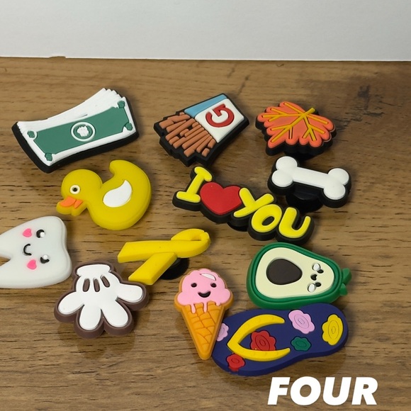 Crocs Jibbitz Bundle Charms Set, 12 Piece, Choose 1 Mixed Themes - Picture 5 of 7